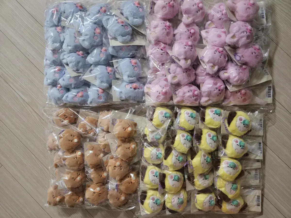 BT21 Newborn Baby Plush keyring sells (unsealed)