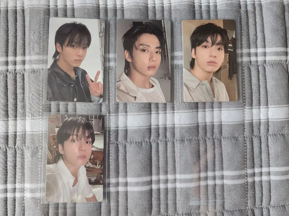 Bangtan jungkook JK Golden photocard DeBall