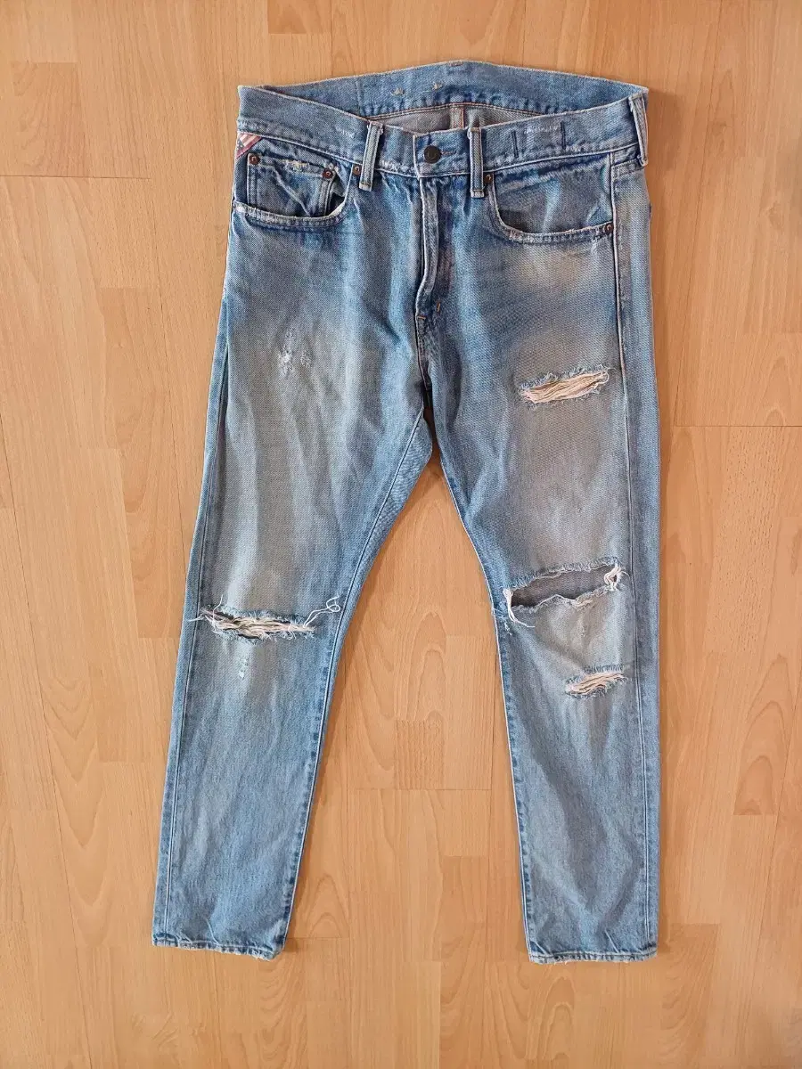 Men's Denim & Supply Ripped Jeans (New32)