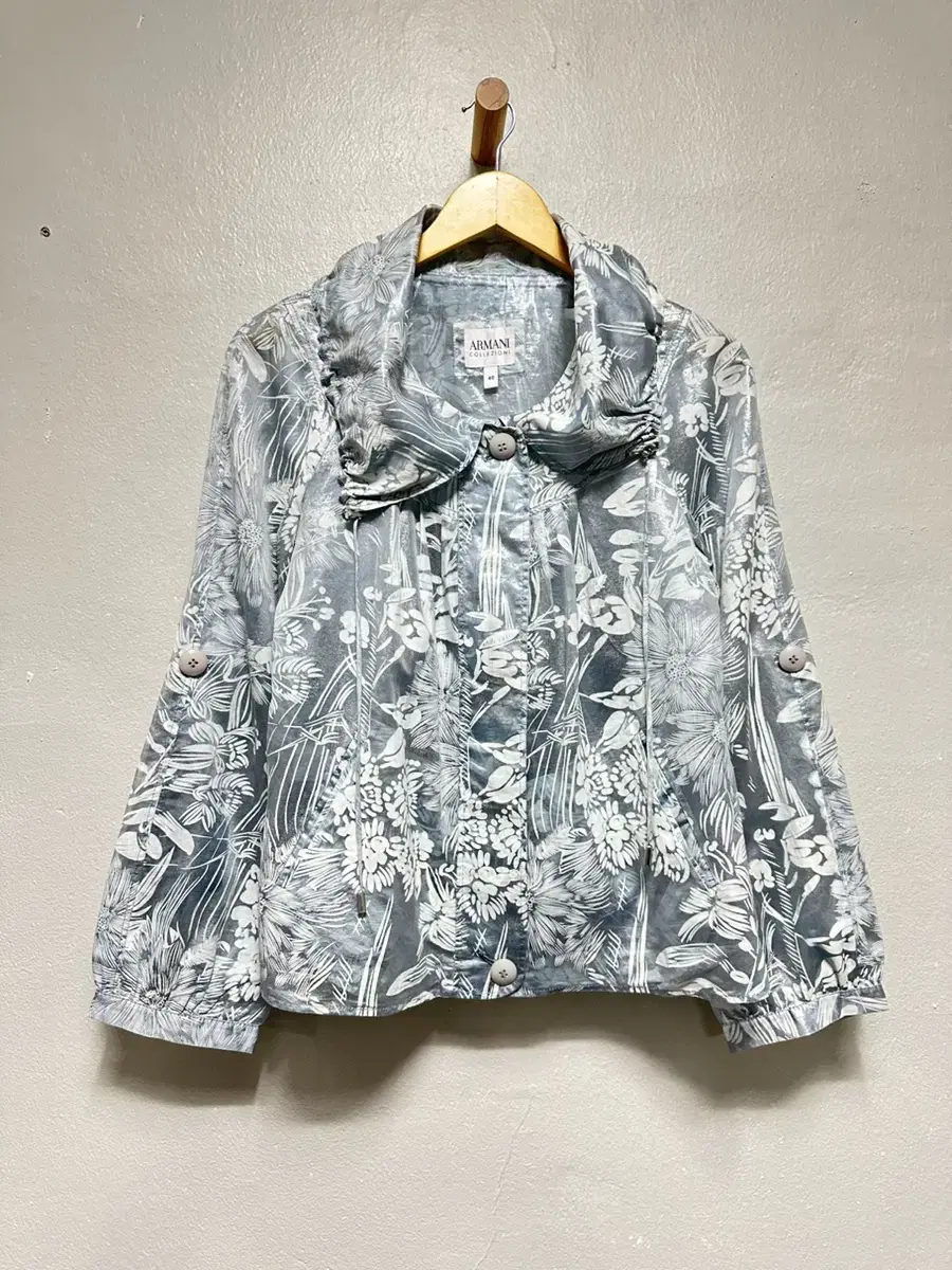 Armani Collegioni patterned silk jacket