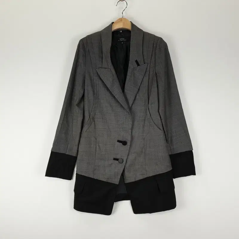 Z4491 VOV Colorblocked Tailored kara Suit Jacket W82160