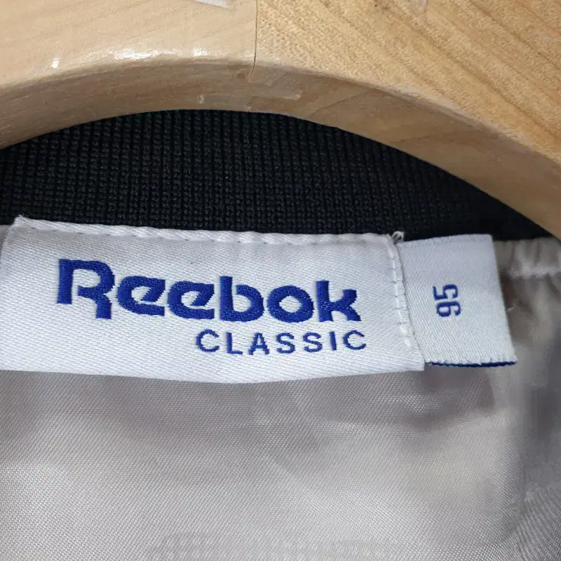 Z4492 리복클래식 캐주얼 풀집업 자켓 여95 REEBOK