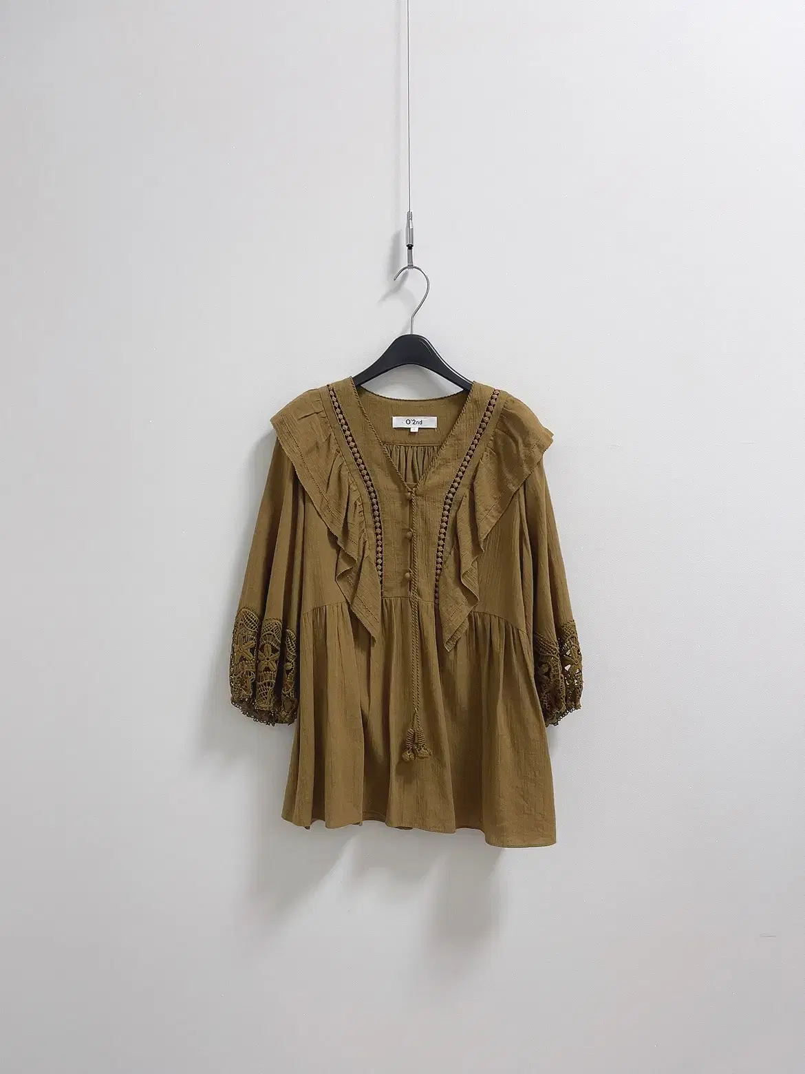 Oversized Eyelet Embroidered Blouse Ruffle