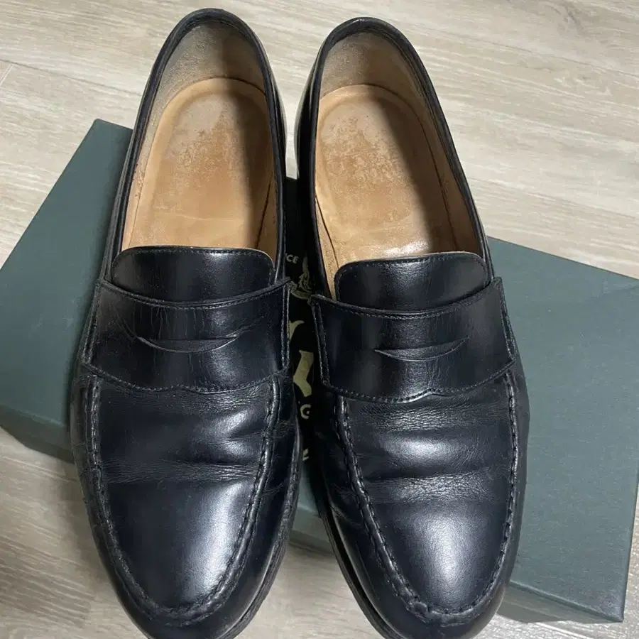 크로켓앤존스(Crockett&Jones) 보스턴 패니로퍼 6.5E