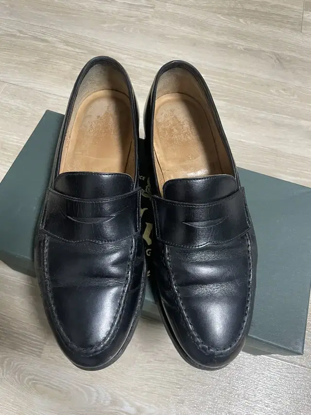 크로켓앤존스(Crockett&Jones) 보스턴 패니로퍼 6.5E