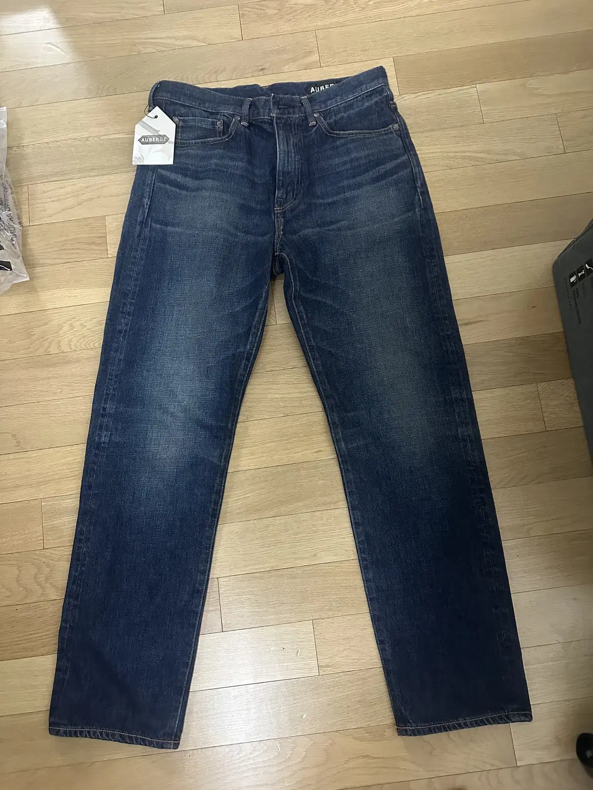 New Auberge Chet Indigo Denim Size 42 for sale