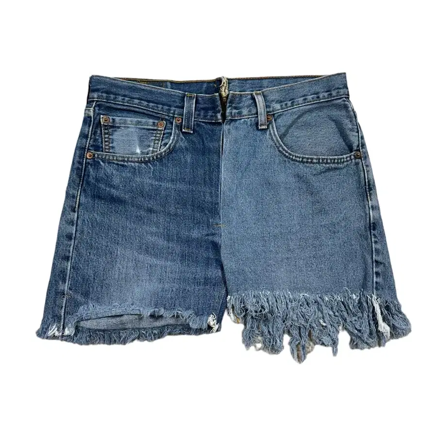 77circa MAKE FRINGE DENIM SHORTS