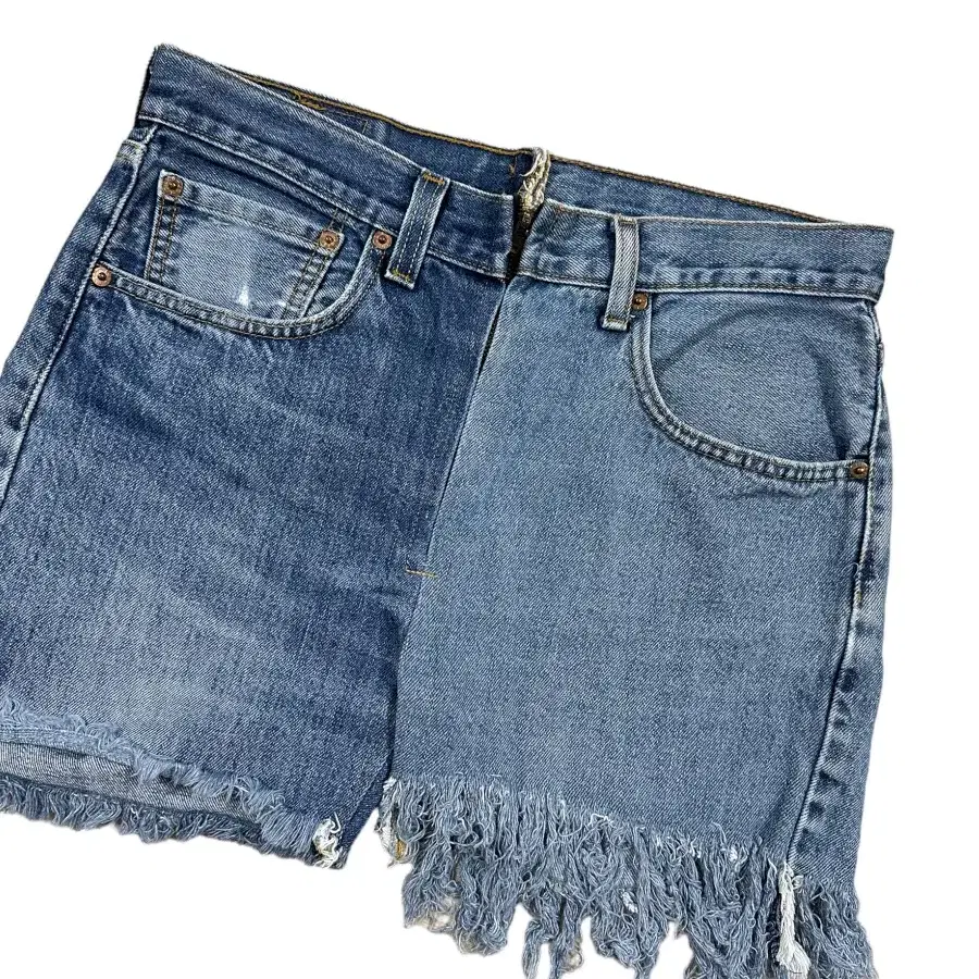 77circa MAKE FRINGE DENIM SHORTS