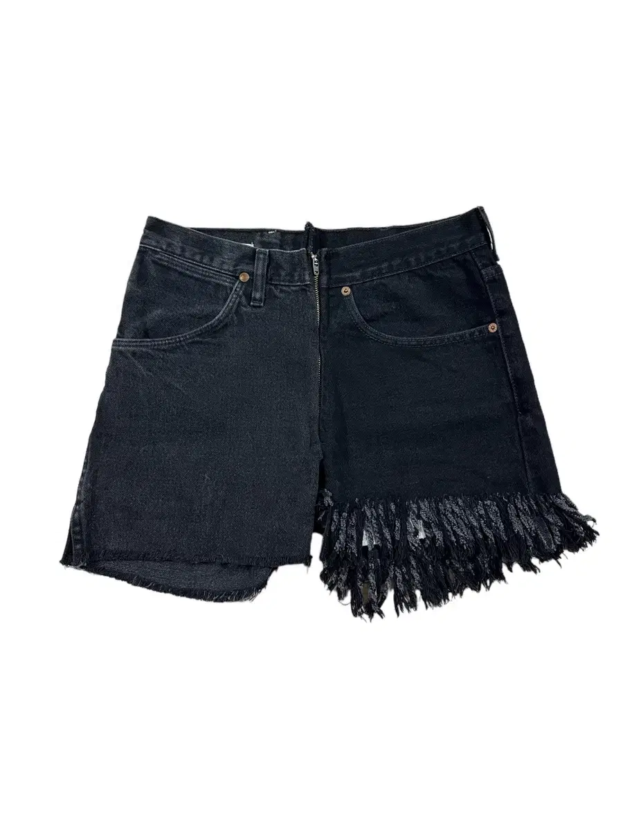 77circa MAKE FRINGE DENIM SHORTS