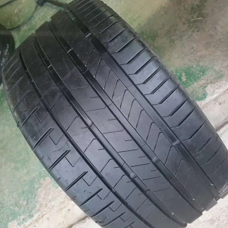 315 30 22  피렐리 뉴피제로 PZ4  BMW X6M 포르쉐 카이엔