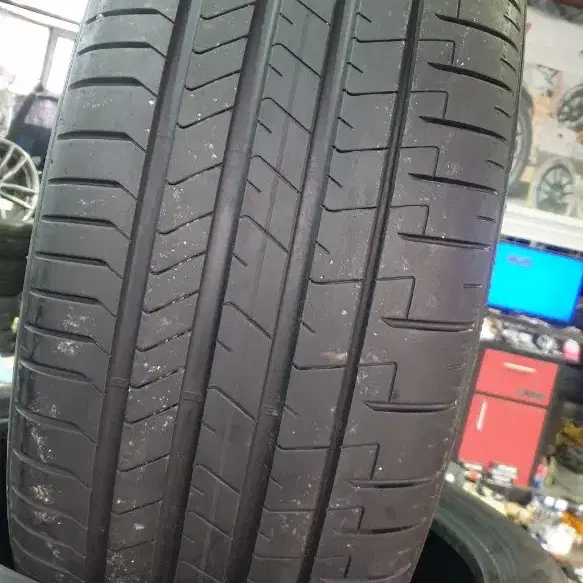 315 30 22  피렐리 뉴피제로 PZ4  BMW X6M 포르쉐 카이엔