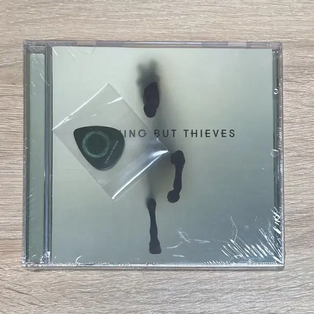 Nothing But Thieves 기타 피크 한정반 미개봉 CD 판매