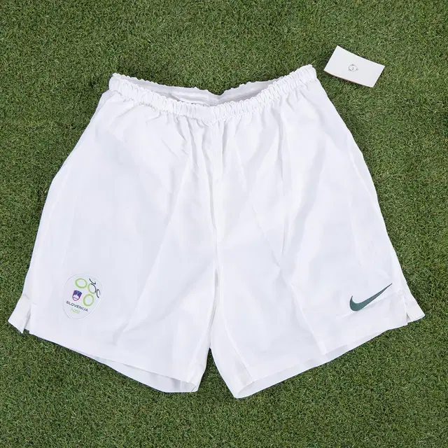 SLOVENIA 08/10 HOME SHORTS