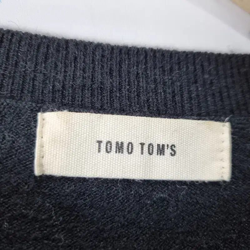 Z4602 TOMO TOMS 비스코스 블랙 반팔 니트 여S