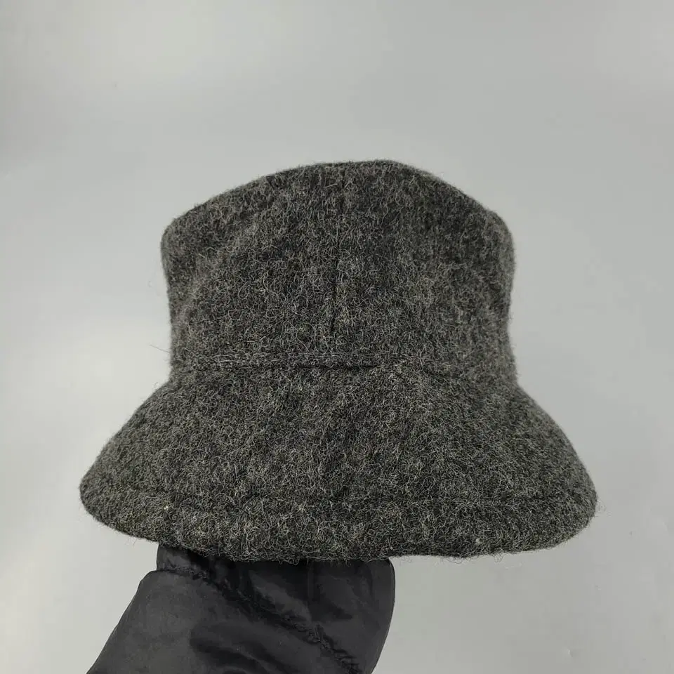 New York Hat Co. 차콜그레이 헤어리 모직 울 이너플리스 벙거