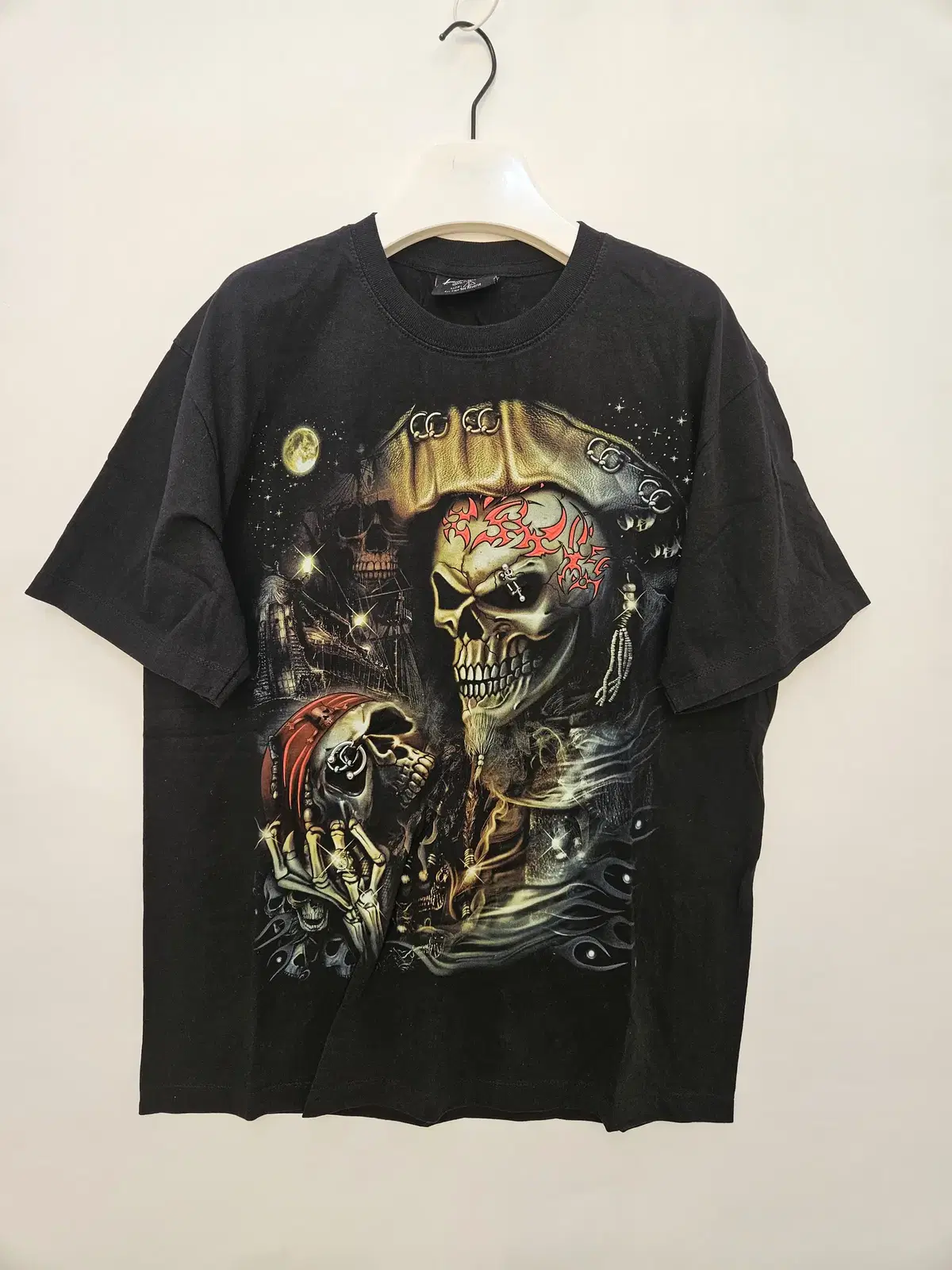 Skull piercing print short sleeve t-shirt for sale.