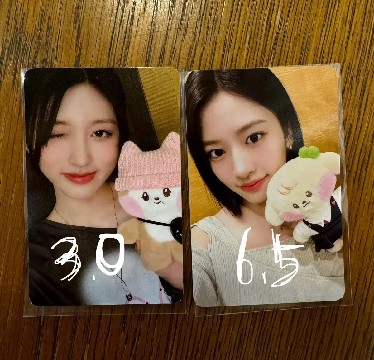 ive line friends minive pop up yujin gaeul photocard photocards