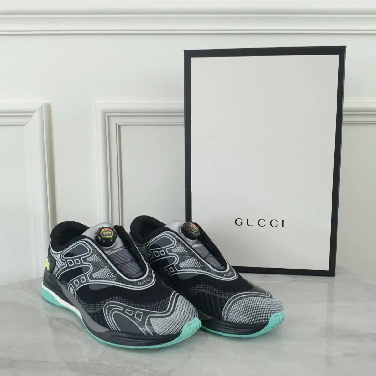 GUCCI Ultraface R 250 Men's Athletic Shoes