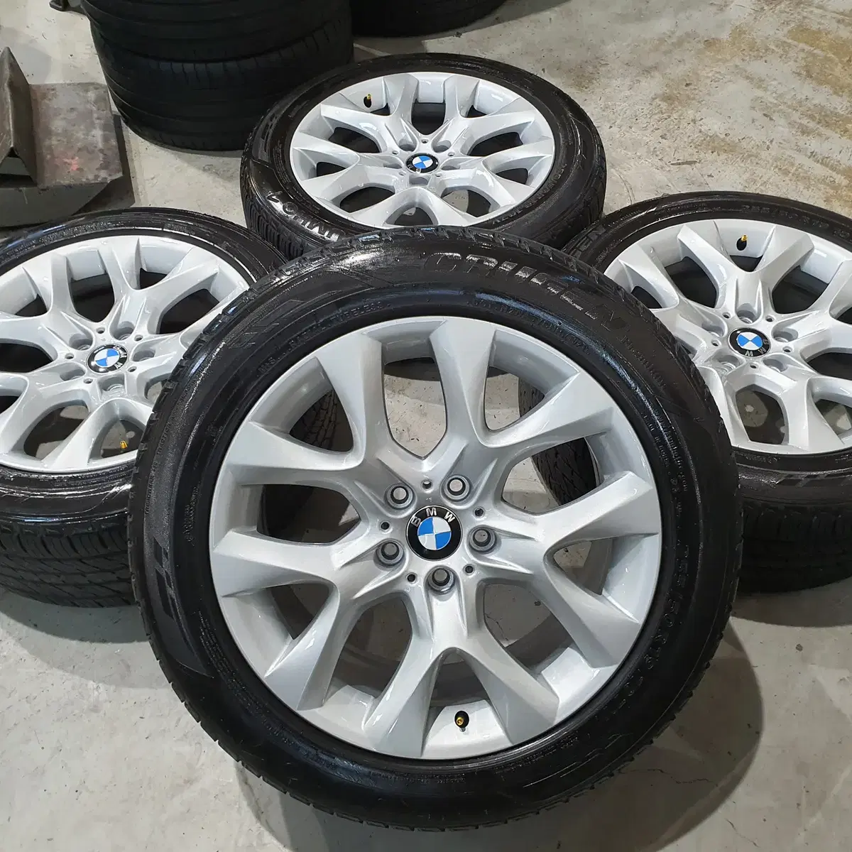 bmw e바디 x6 19인치 순정 휠타이어 판매합니다