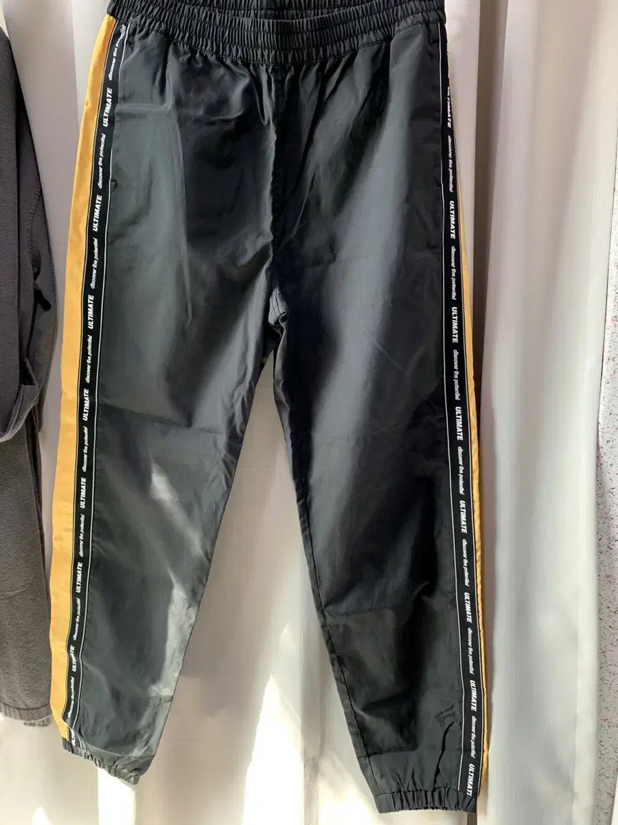 Spao Jogger Pants