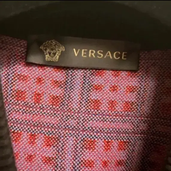 (새상품) VERSACE 니트 가디건