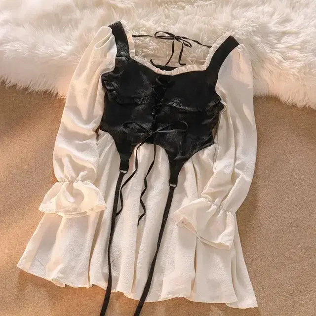 긴팔 코르셋 미니 원피스 CORSET MINI DRESS