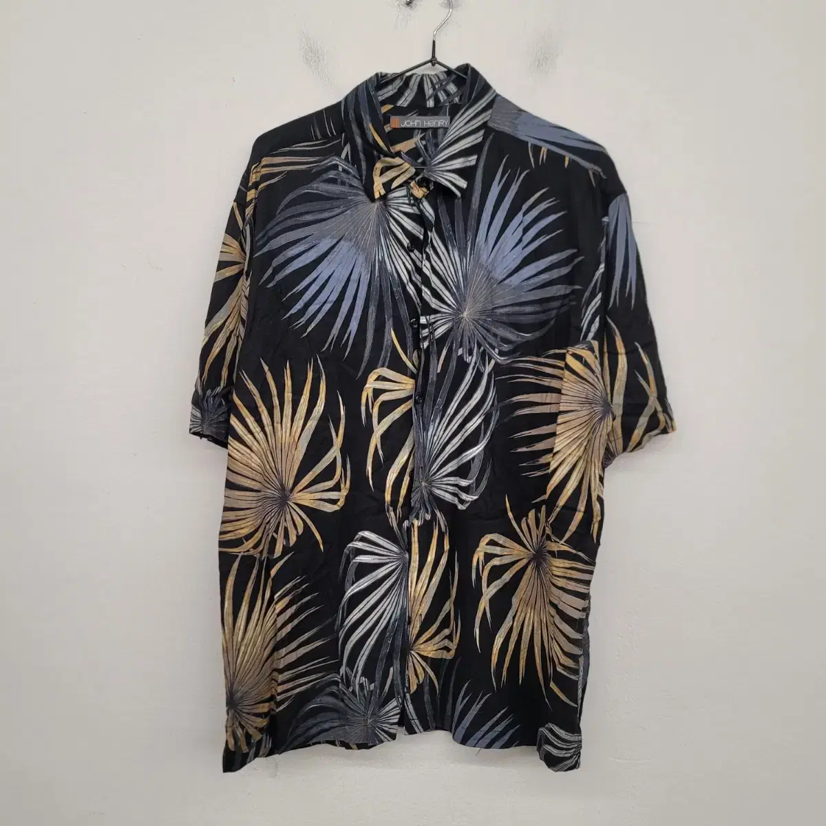 [105/XL] JOHN HENRY Hawaiian shirt for sale.