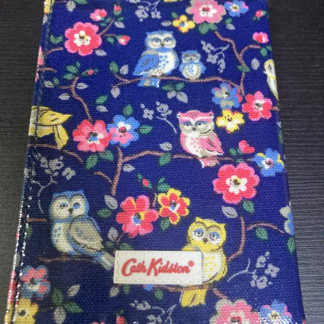 캐스 키드슨 여권 케이스 Cath Kidston