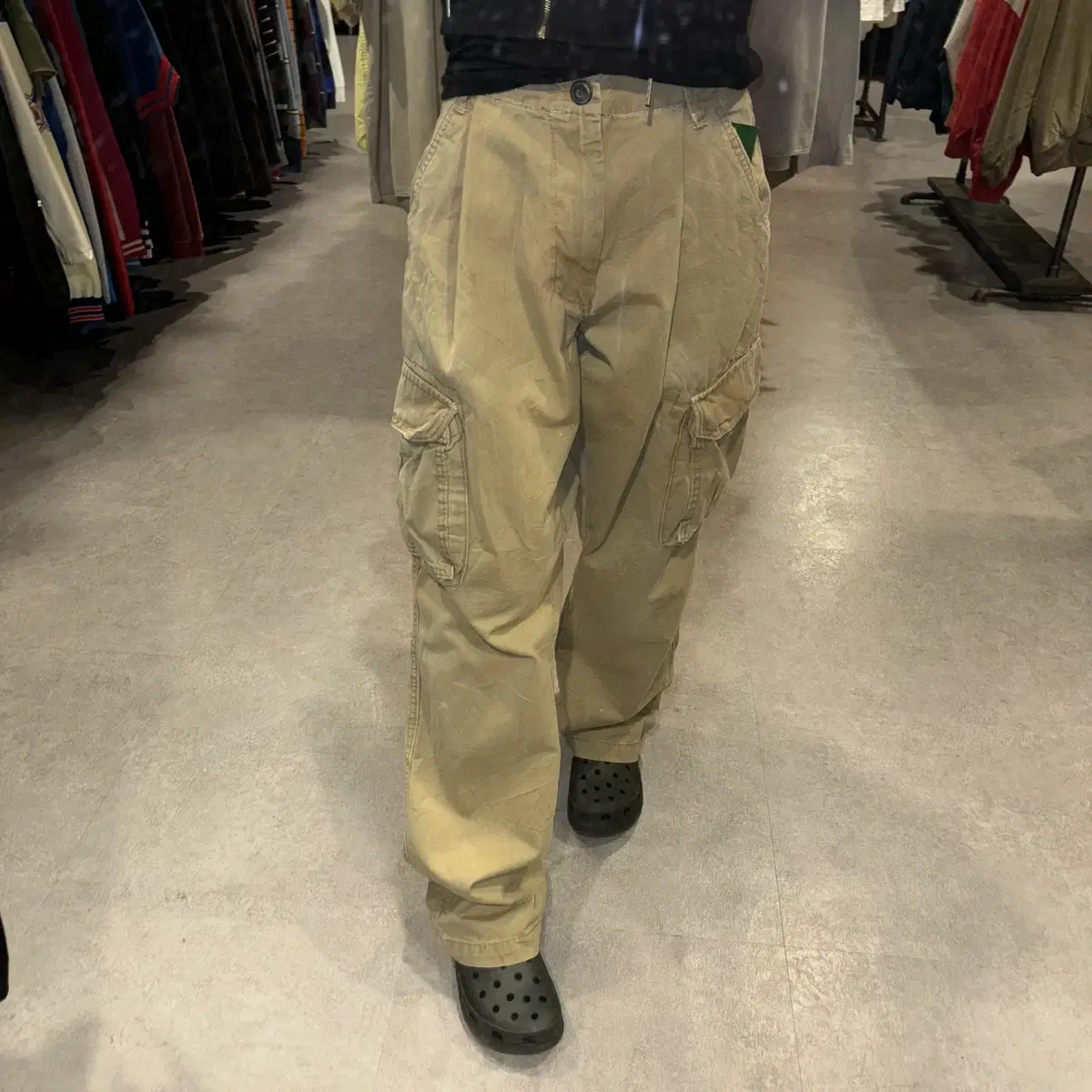 OLD NAVY Old Navy Vintage Light Brown Cargo Cotton Pants (30)