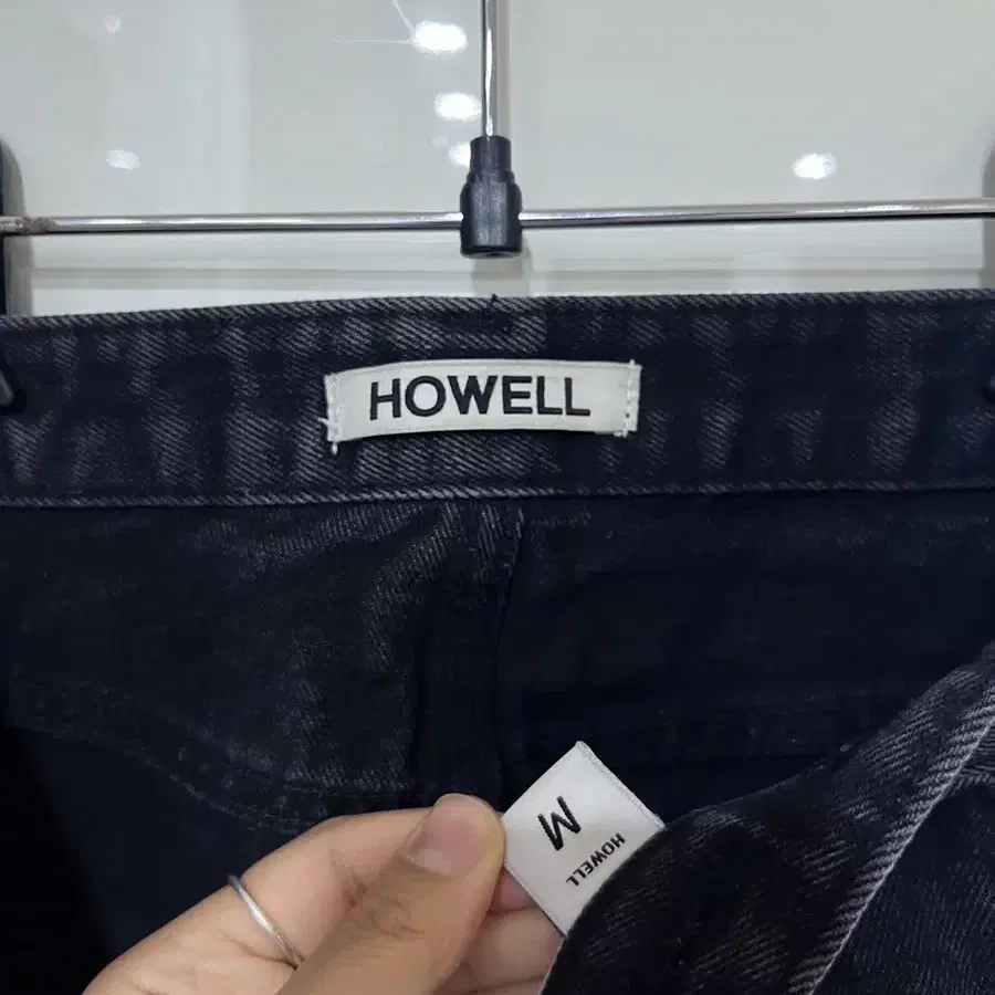 (M)HOWELL 흑청 데님팬츠