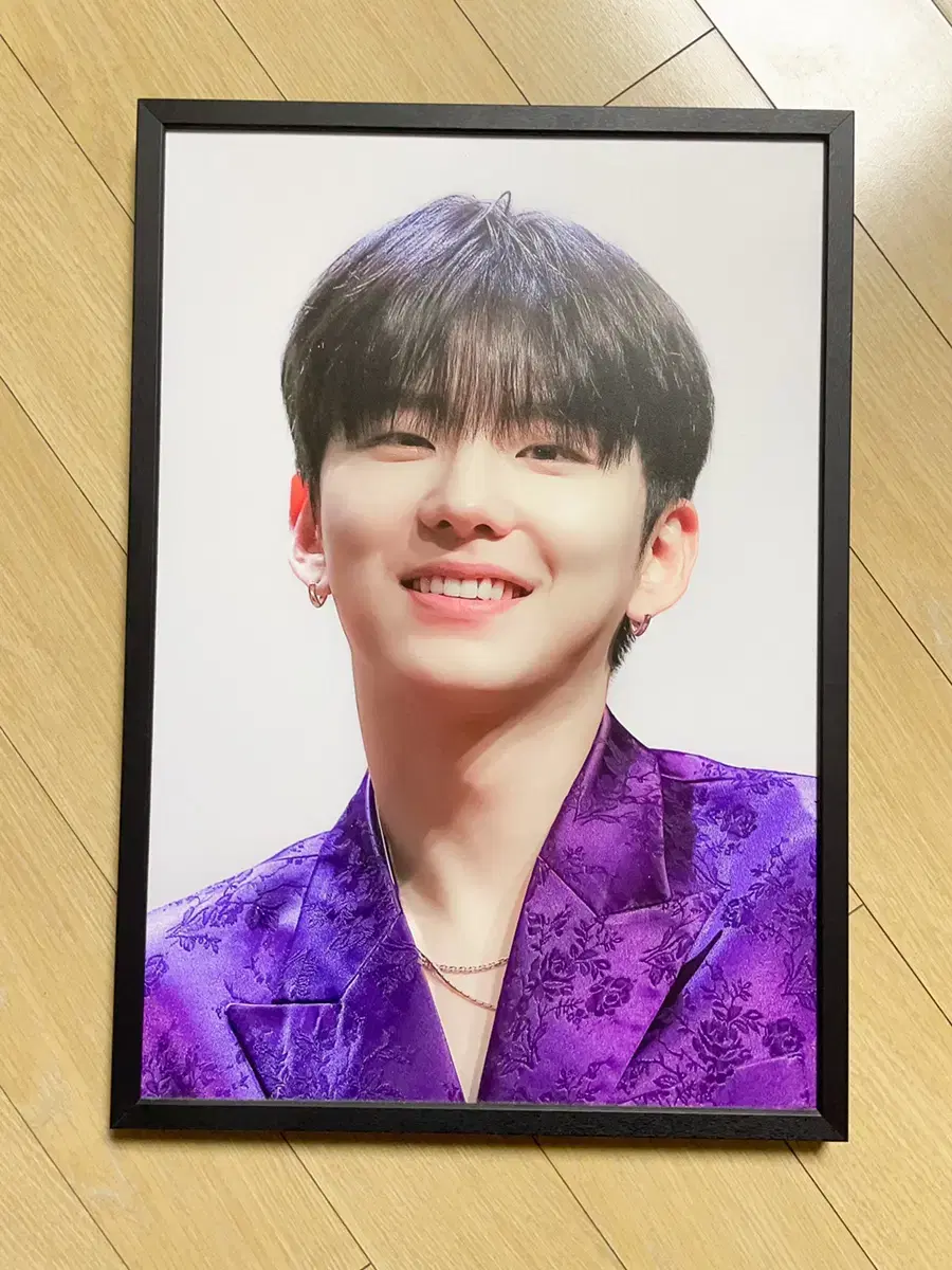 monsta x kihyun exhibition frames wts A3