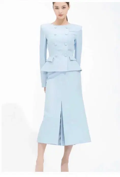 Abo suzy nayeon wedding guest look two piece