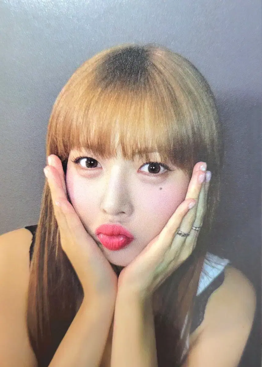 Hyun a broadcast album photocard