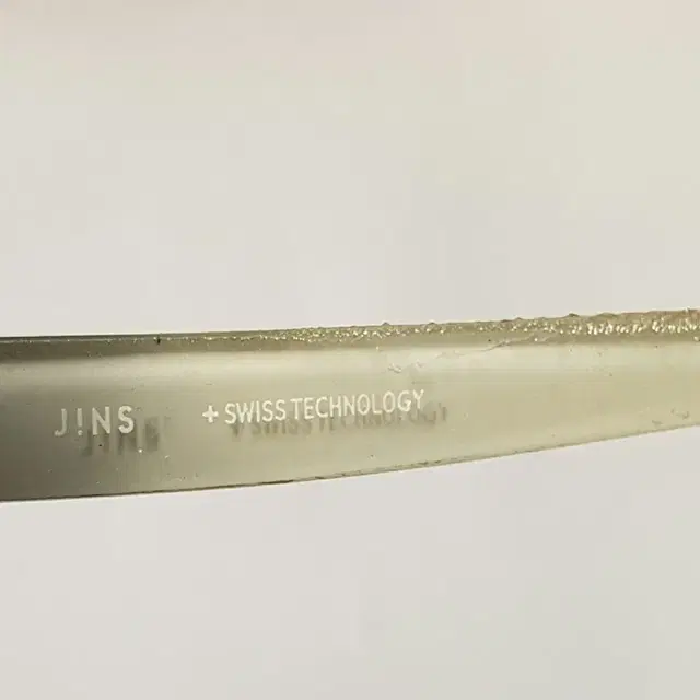 안경테 jins swiss technology