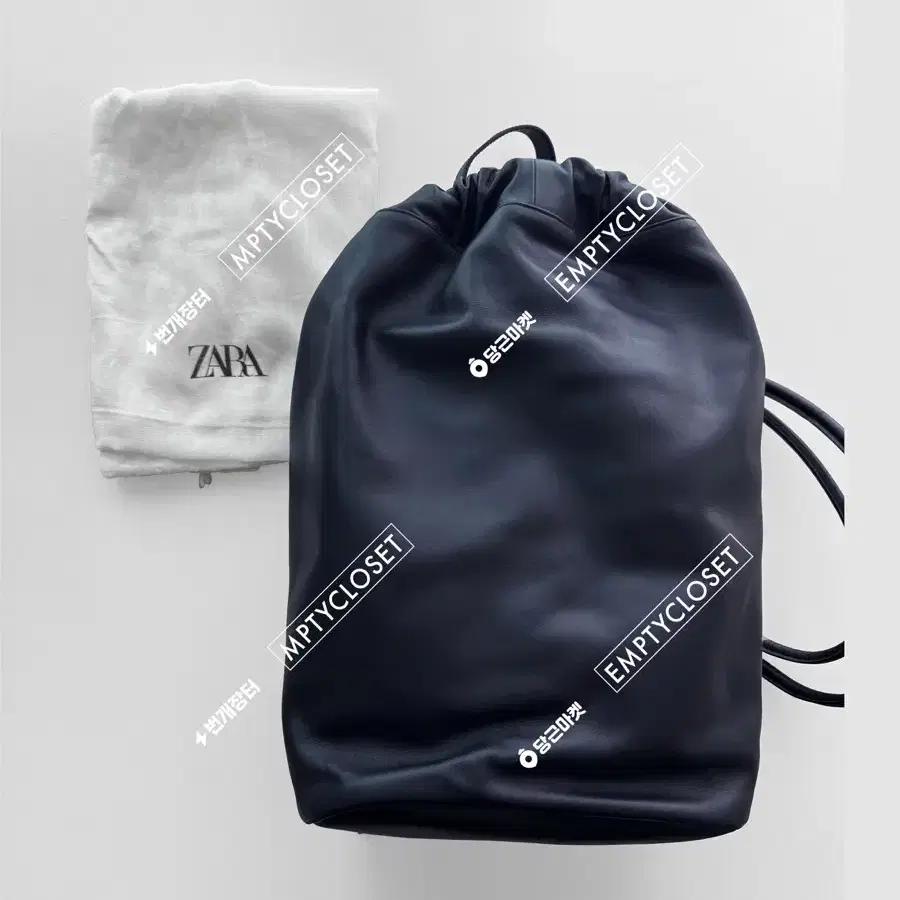 [new] ZARA x Javier Medina 캡슐컬렉션 가죽백팩 슬링