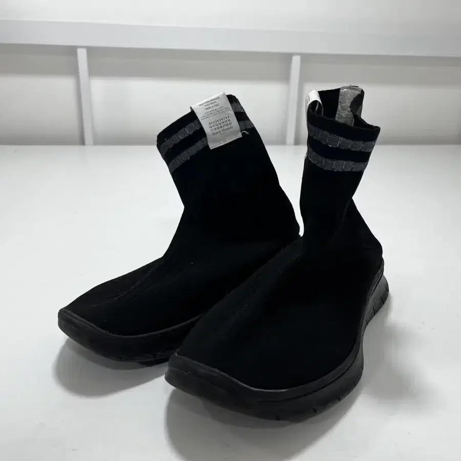 MAISON MARTIN MARGIELA