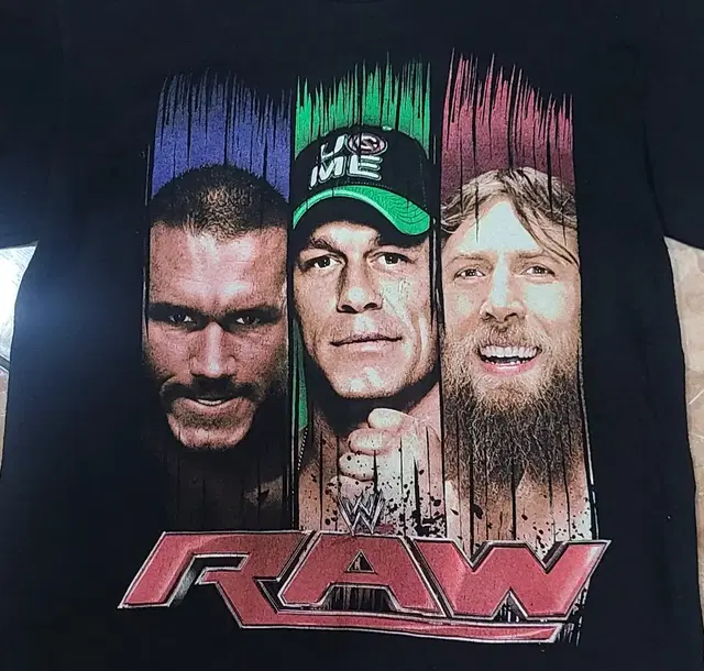 WWE RAW 반팔티셔츠