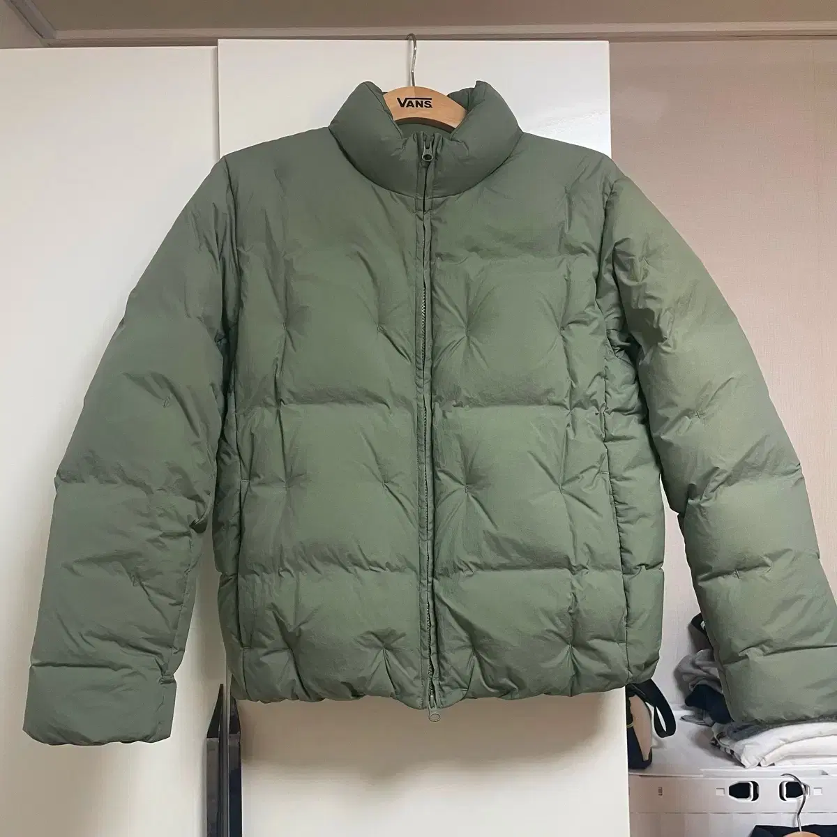 s) 5.0 Post-archive Padding Olive Green