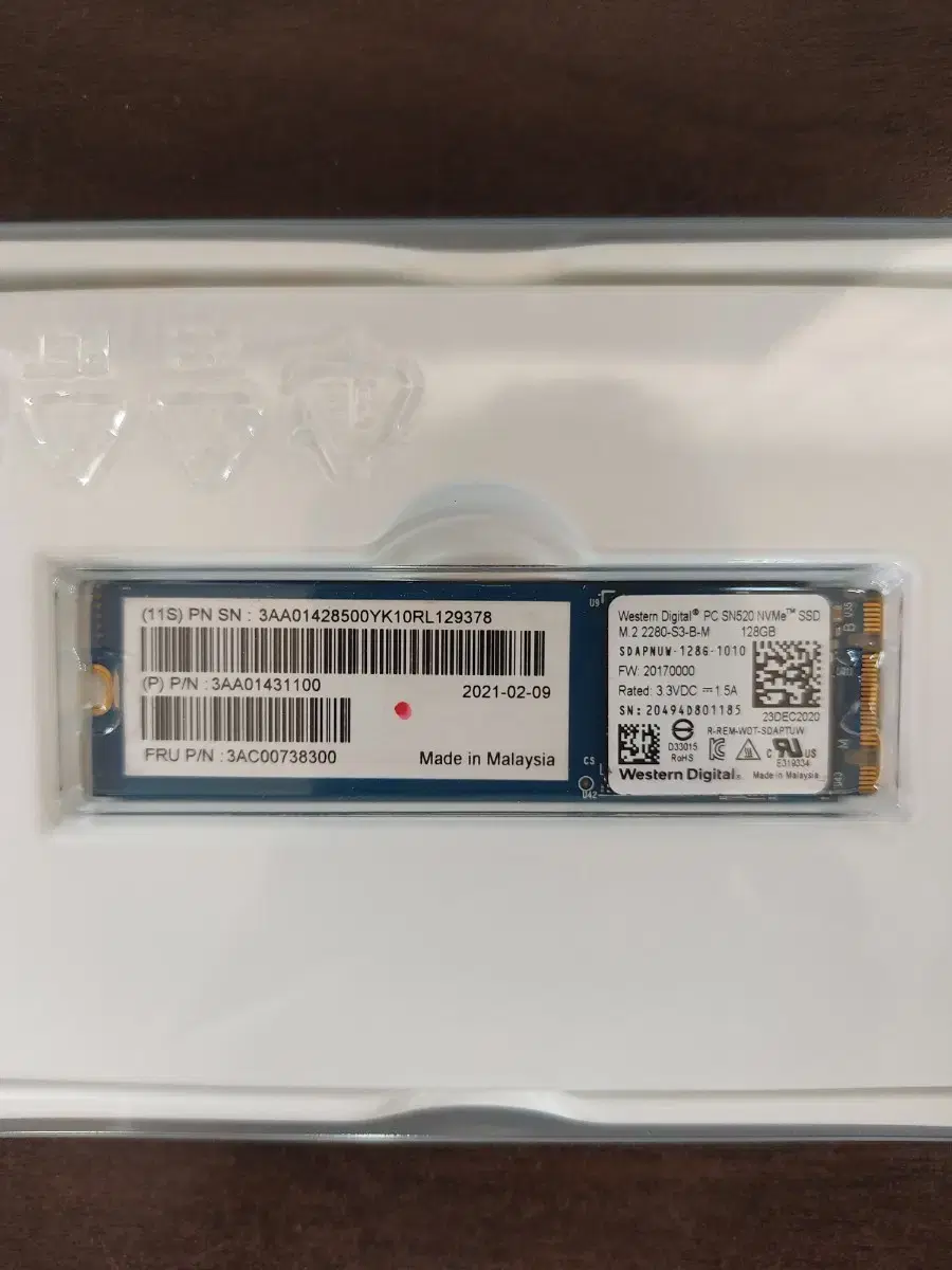 윈도우11설치한  nvme ssd 128기가팝니다(wd  sn520모델)