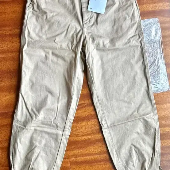 [2]비즈빔24SS ICT 캐롤 치노 Carrol chino pants