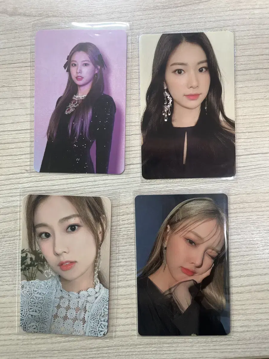 iz*one hyewon photocard