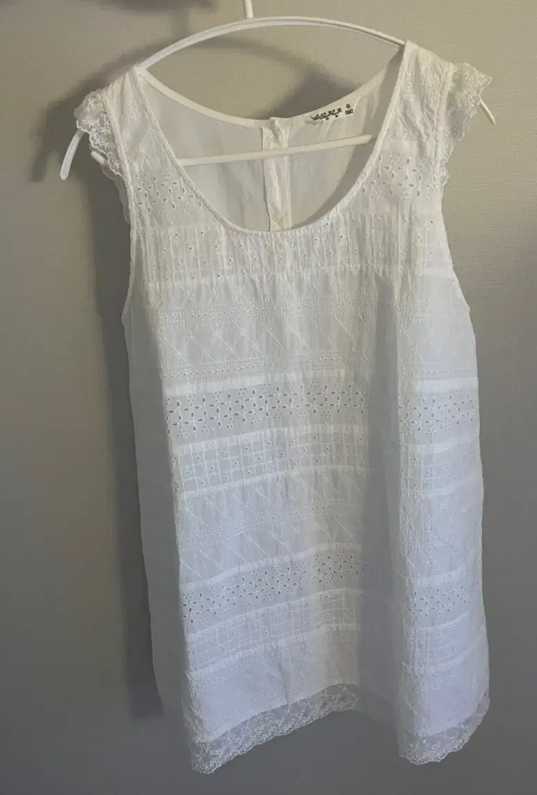 Vintage Samantha Moss White Sleeveless SM2 Mori Girl CamiVintage