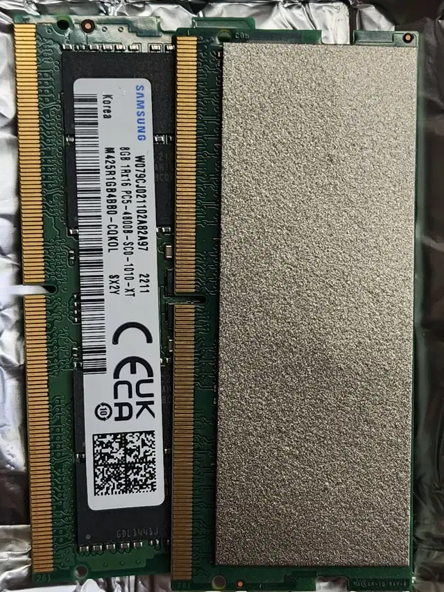 노트북 RAM 8g(ddr5) 2개