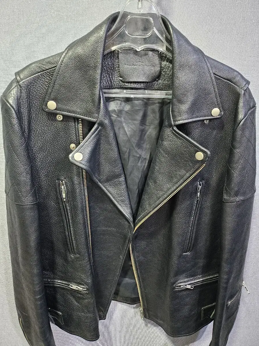 VivaStudio Collection 100% cowhide rider jacket black for Men