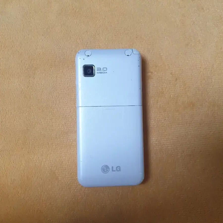 LG-LU1400 와이드뷰 폴더폰 피처폰 옛날폰 소장폰