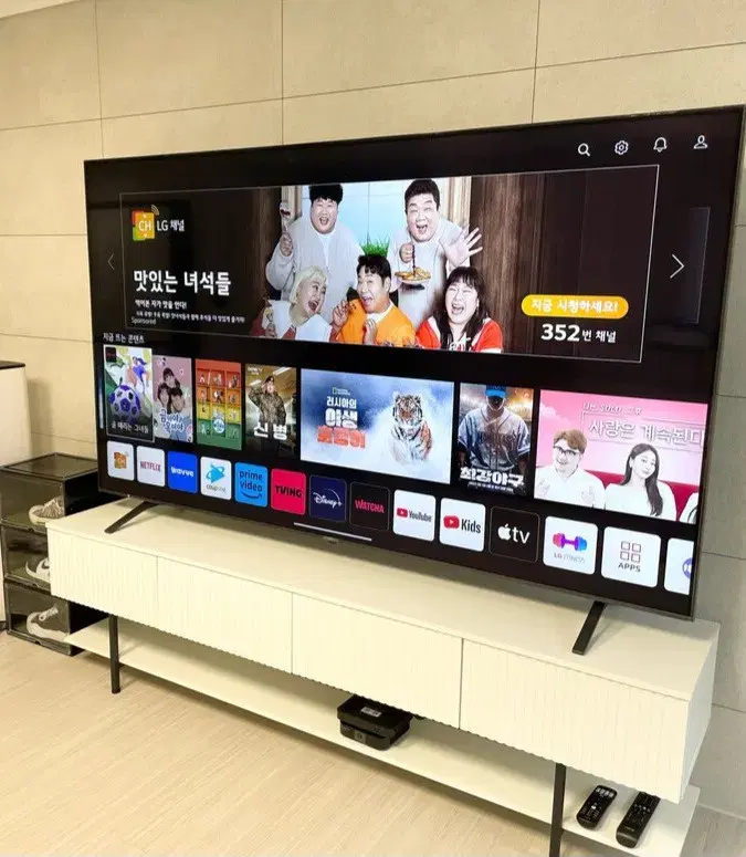 LG 86인치 UQ93 4K UHD 스마트 TV