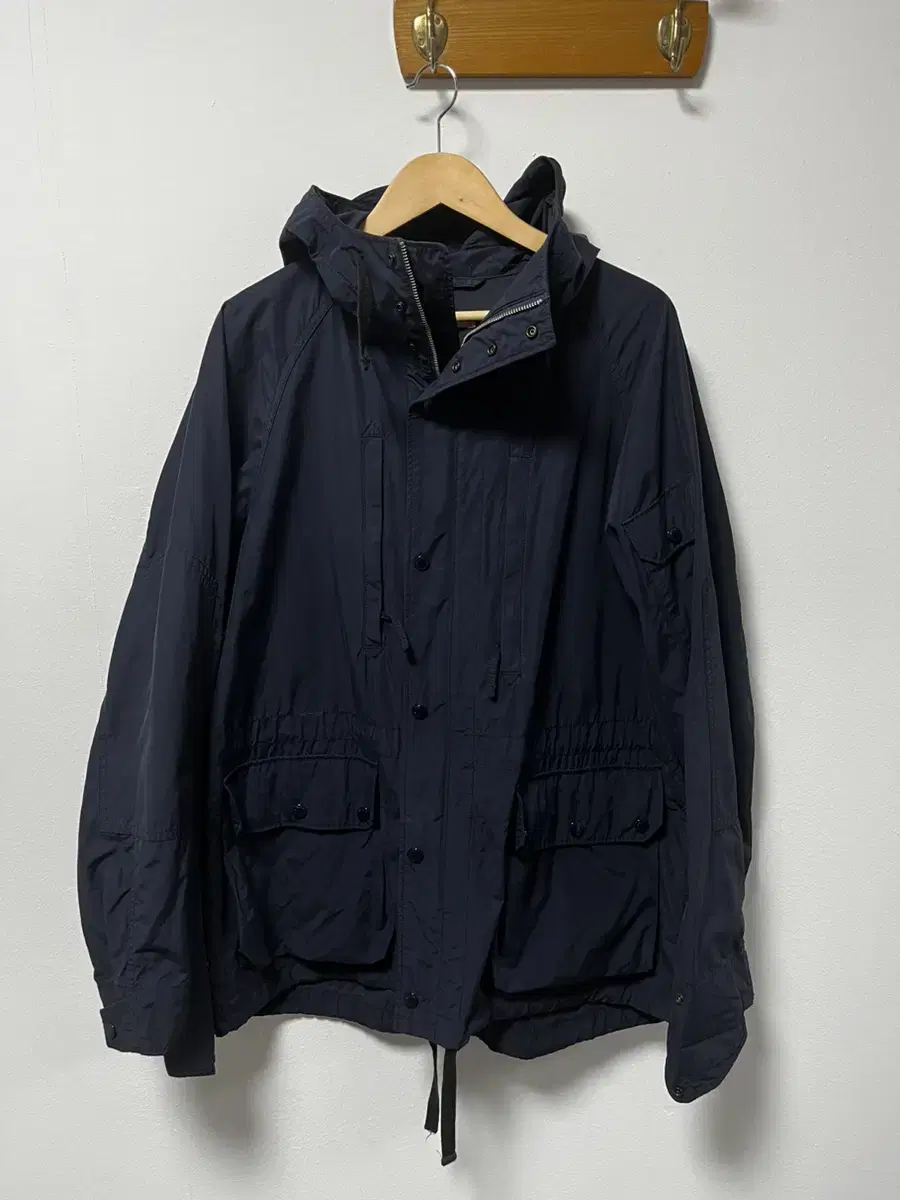 Engineered garments field parka