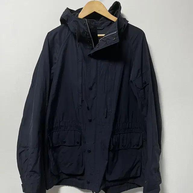 Engineered garments field parka