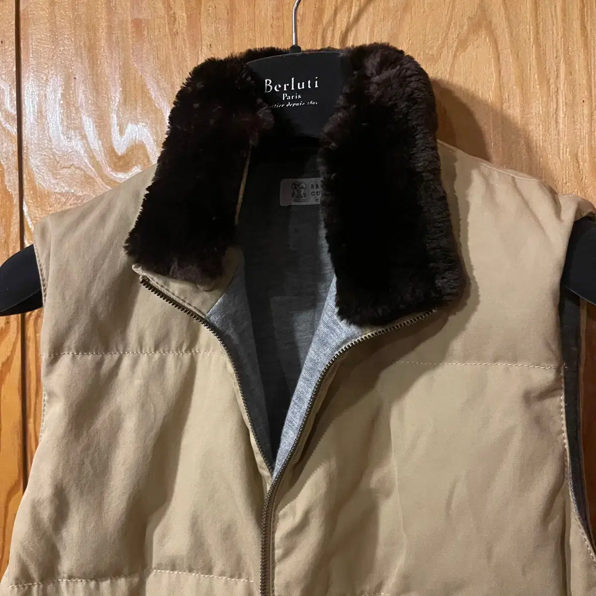 Brunello Cucinelli padded vest (vest) sell.