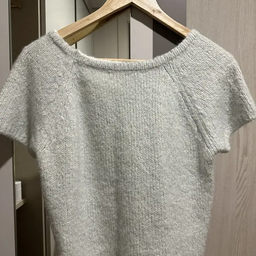 윤슬샵 mini knit top (white mint)